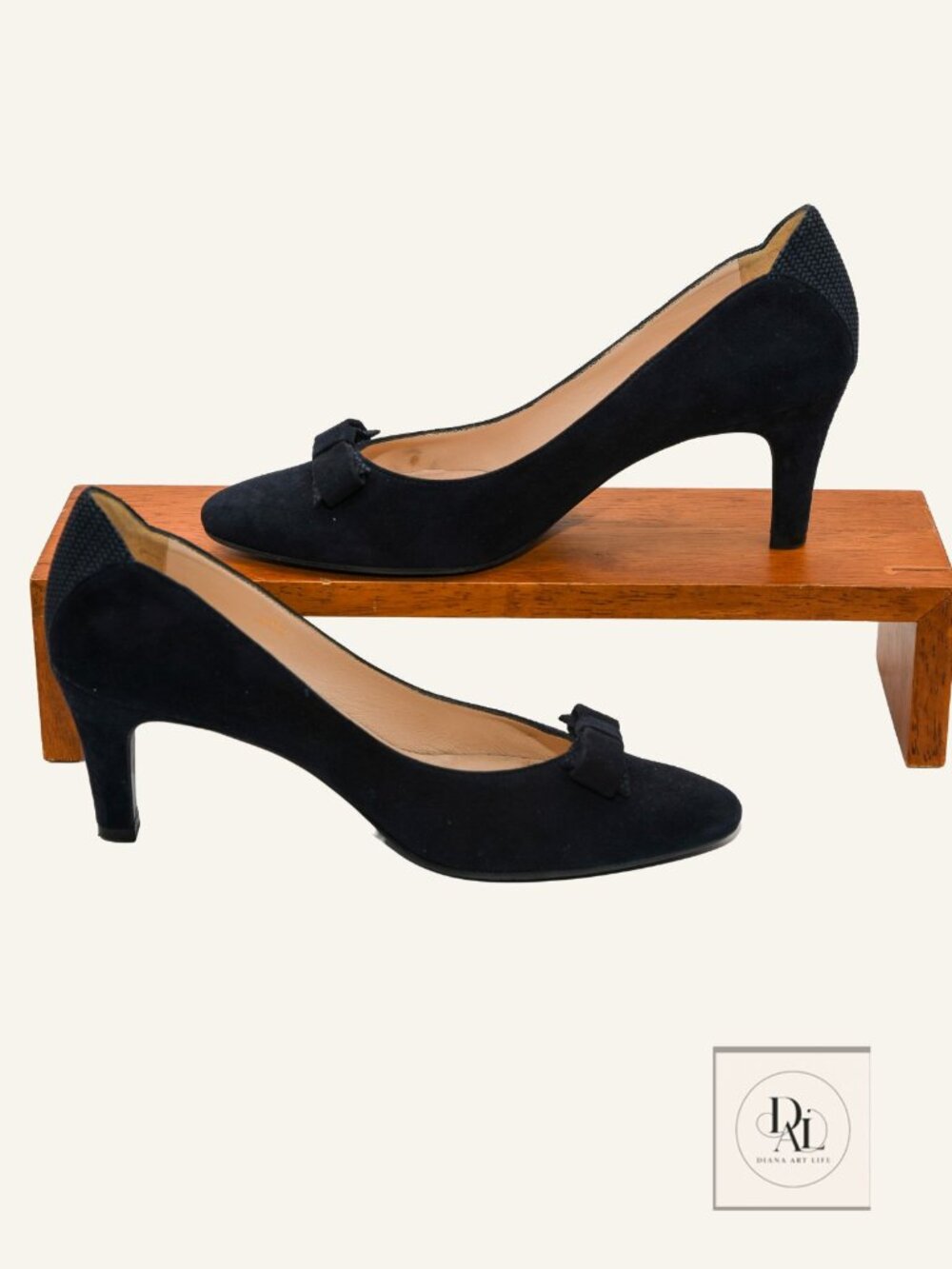 Peter Kaiser Navy Suede Pointed Toe Bow Pumps Made in Portugal